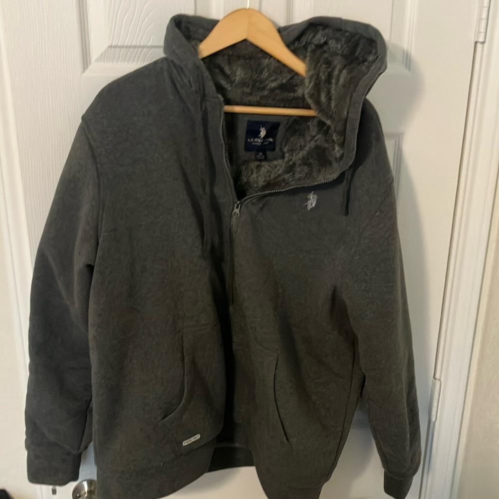 Men’s polo assassin XL zip up hoodie dark gray